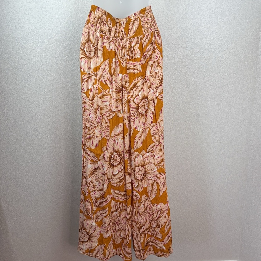 Band Of The Free ARIZONA GOLD FLORAL WIDE LEG PANTS Size Large NWT - Picture 5 of 11